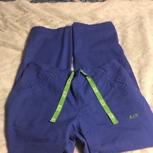 Women’s Iguanamed scrub pants